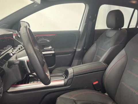 Mercedes-Benz GLA 200 D