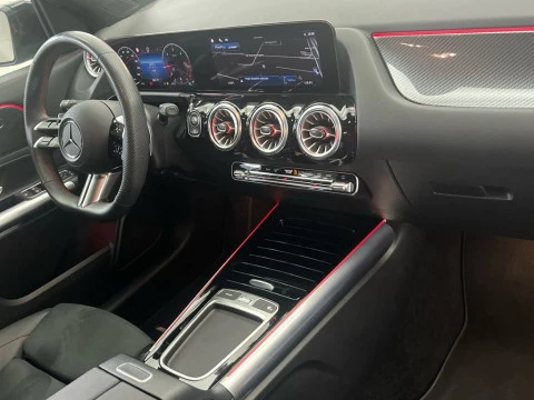 Mercedes-Benz GLA 200 D