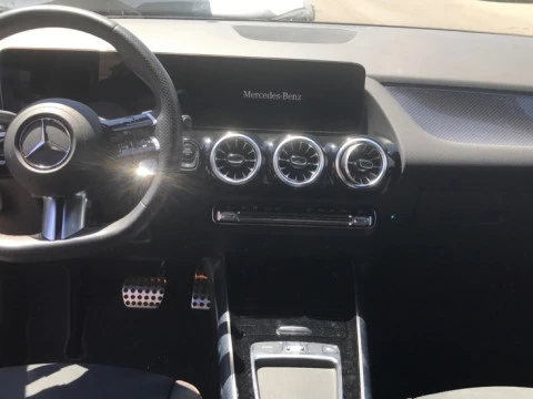 Mercedes-Benz Clase B  180