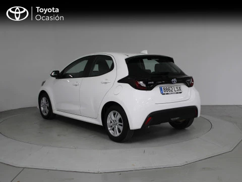 Toyota Yaris 1.5 120H Business Plus