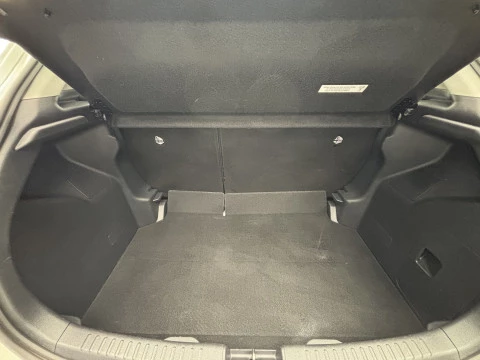 Toyota Yaris 1.5 120H Business Plus