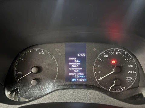 Toyota Yaris 1.5 120H Business Plus