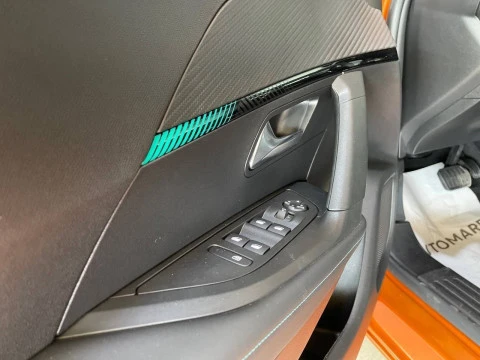 Peugeot 2008 Allure Pack Puretech 130 S&S EAT8