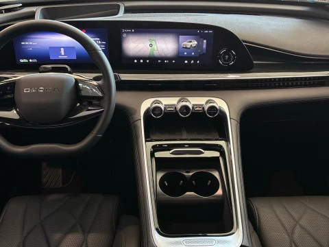 Omoda 9 SHS Premium 1.5 TGDI 35kW AWD