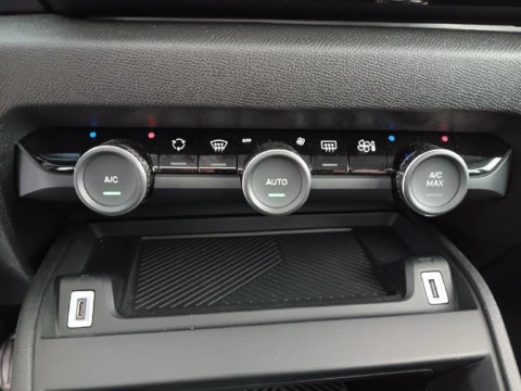 Citroën C4 1.2 PURETECH 130 S&S FEEL PACK 5P