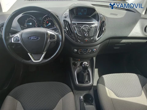 Ford Tourneo Courier 1.0 EcoBoost Titanium 74 kW (100 CV)