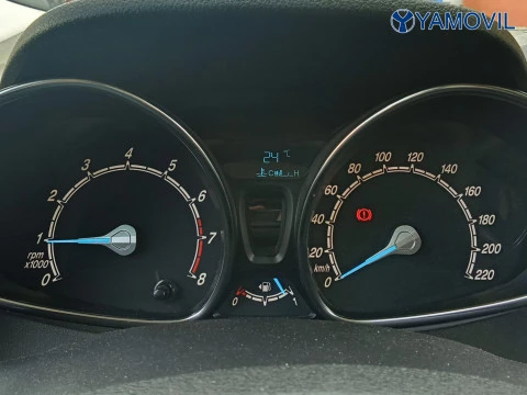 Ford Tourneo Courier 1.0 EcoBoost Titanium 74 kW (100 CV)