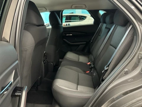 Mazda CX-30  2025  2.5L E-SKYACTIV G MHEV 103KW (140CV) 6AT FWD  HOMURA