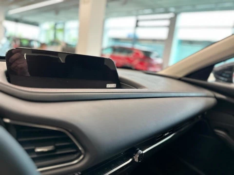 Mazda CX-30  2025  2.5L E-SKYACTIV G MHEV 103KW (140CV) 6AT FWD  HOMURA