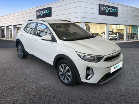 Kia Stonic 1.0 T-GDi 74kW (100CV) MHEV iMT Concept