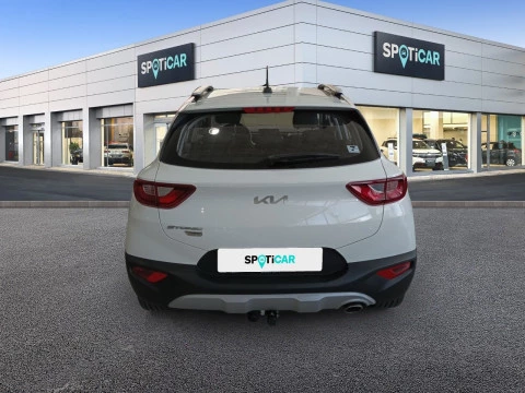 Kia Stonic 1.0 T-GDi 74kW (100CV) MHEV iMT Concept