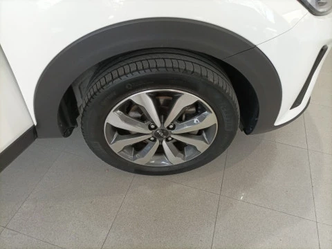 Kia Stonic 1.0 T-GDi 74kW (100CV) MHEV iMT Concept