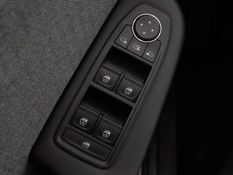 Renault Clio Techno TCe 90 (67kw)