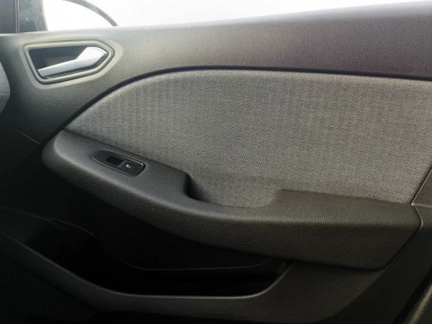 Renault Clio RENAULT CLIO TECHNO FULL HYBRID E-TECH 145 (103KW)