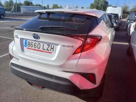 Toyota C-HR 1.8 125H Advance