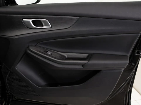 DR AUTOMOBILES DR6 1.5 TURBO GLP DCT 5P