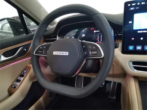 Seres 5 SERES 5 Standard (2WD)