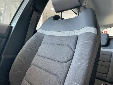 Citroën C4 PureTech 130 S&S 6v Plus