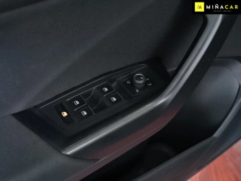 Volkswagen T-Roc Advance 2.0 TDI 110 kW (150 CV) DSG