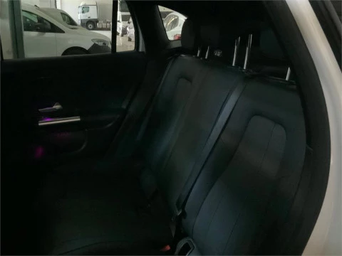 Mercedes-Benz GLA 200 D 