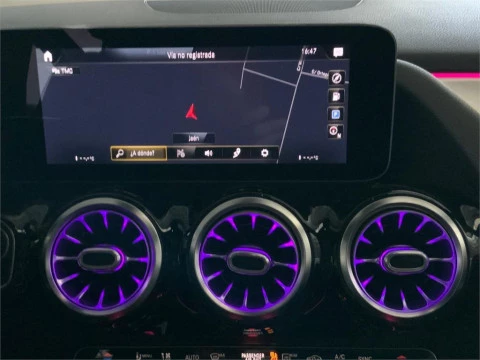 Mercedes-Benz GLA 200 D 