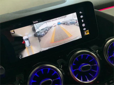 Mercedes-Benz GLA 200 D 