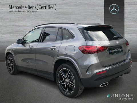Mercedes-Benz GLA  250 e con tecnología híbrida EQ