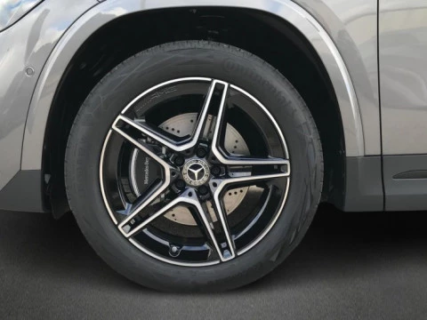Mercedes-Benz GLA  250 e con tecnología híbrida EQ