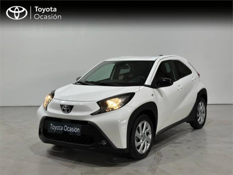 Toyota Aygo X Cross Play MT