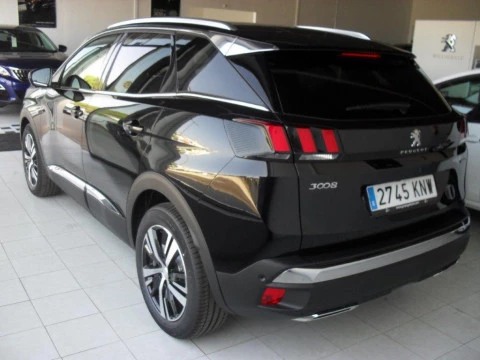 Peugeot 3008 1.5 BLUEHDI 96KW GT LINE S&S 5P Peugeot 3008 1.5 BLUEHDI 96KW GT LINE S&S 5P