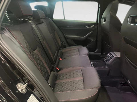 Skoda Octavia 2.0 TSI 195KW RS DSG 265 5P