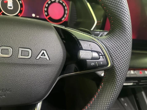 Skoda Octavia 2.0 TSI 195KW RS DSG 265 5P