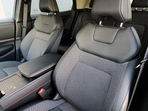 Nissan Ariya  ADVANCE 87KWH 242CV - CARGADOR 22KWH