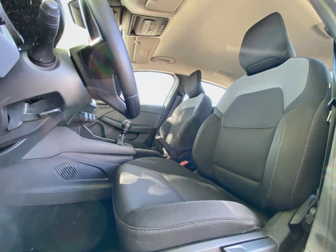 Renault Clio Business SCe 49 kW (67CV)