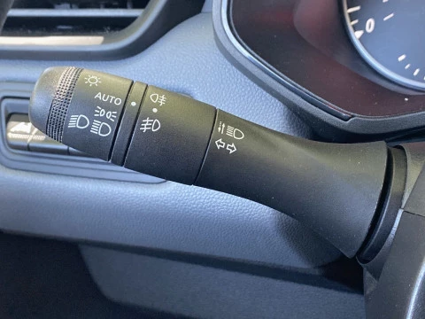 Renault Clio Business SCe 49 kW (67CV)