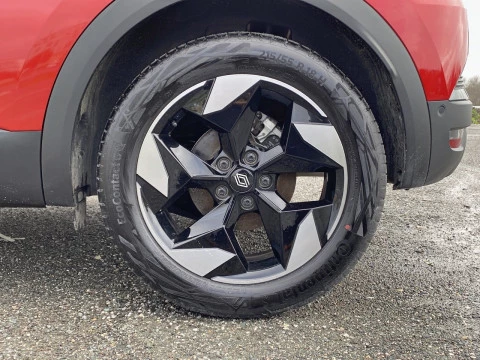 Renault Captur techno Eco-G 100cv (74 kW)