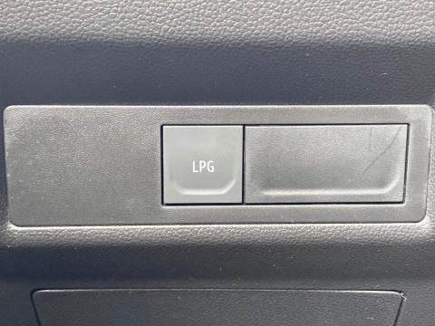 Renault Captur techno Eco-G 100cv (74 kW)