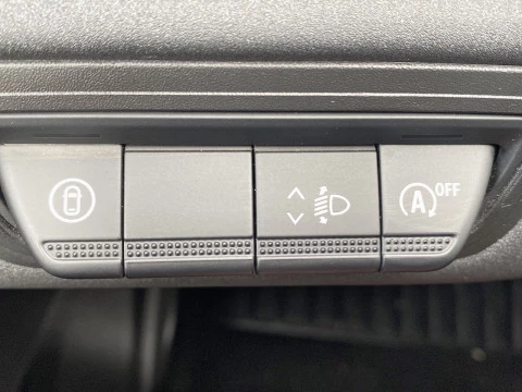 Renault Captur techno Eco-G 100cv (74 kW)