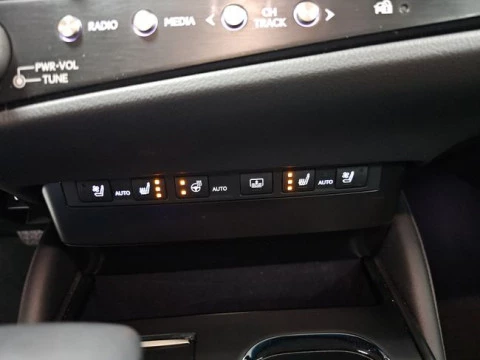 Lexus ES 2.5 300h Luxury