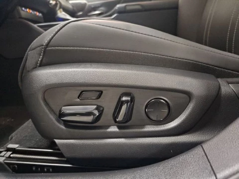 Lexus ES 2.5 300h Luxury