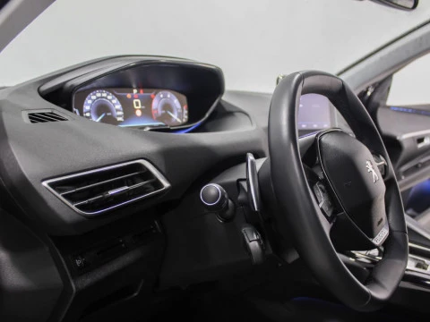 Peugeot 3008 1.2 PURETECH 96KW (130CV) ALLURE EAT8