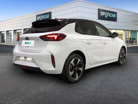 Opel Corsa GS BEV 50kWh 136 CV