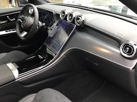 Mercedes-Benz GLC  300 de 4MATIC con tecnología híbrida