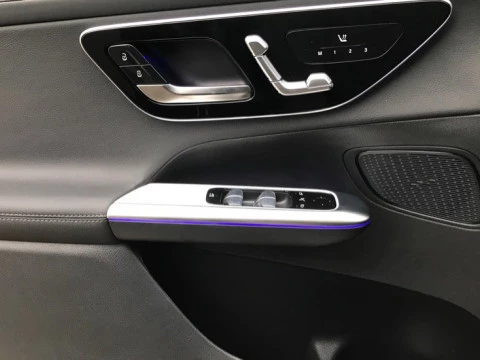 Mercedes-Benz GLC  300 de 4MATIC con tecnología híbrida