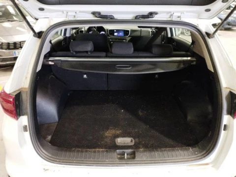 Kia Sportage 1.6 MHEV Business 100kW (136CV) 4x4