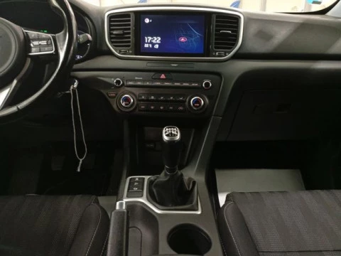 Kia Sportage 1.6 MHEV Business 100kW (136CV) 4x4
