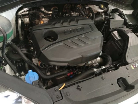 Kia Sportage 1.6 MHEV Business 100kW (136CV) 4x4