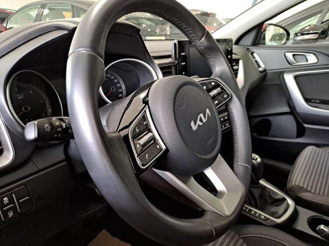 Kia Ceed 1.6 MHEV 100KW DRIVE 5P Kia Ceed 1.6 MHEV 100KW DRIVE 5P