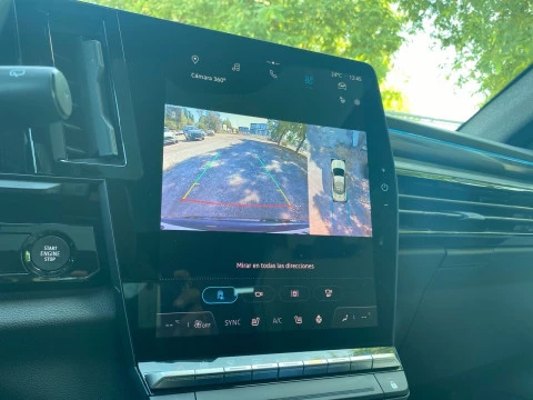 Renault Espace Iconic E-Tech full hybrid 146kW