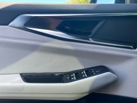 Renault Espace Iconic E-Tech full hybrid 146kW